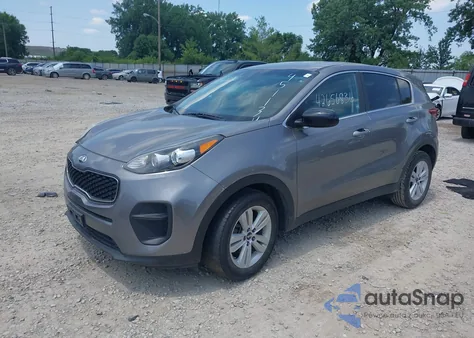 2018 Kia Sportage Lx z USA, uszkodzony, nr VIN KNDPM3AC8J7451134